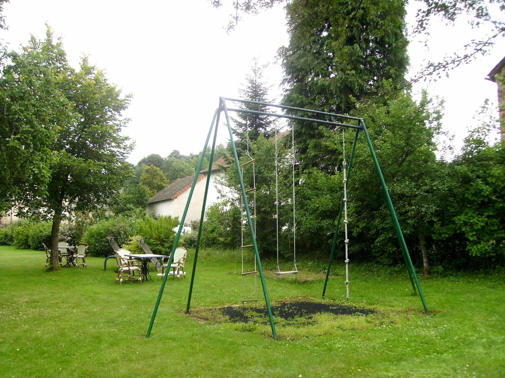 Logis Auberge De L'Allagnonette Saint-Poncy Buitenkant foto